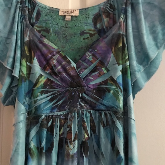 Lightweight summer top - Picture 3 of 4